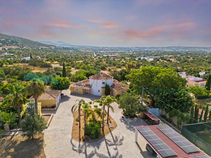 Image No.35-4 Bed House for sale