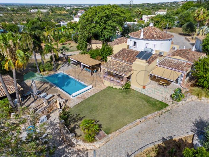 Image No.36-4 Bed House for sale
