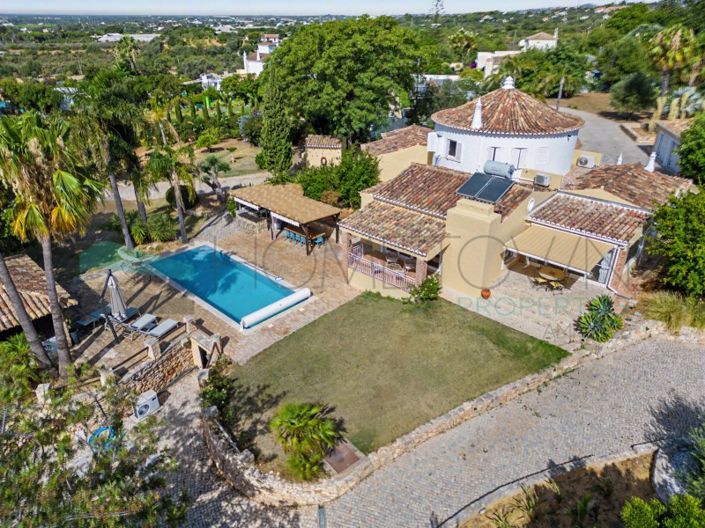 Image No.37-4 Bed House for sale