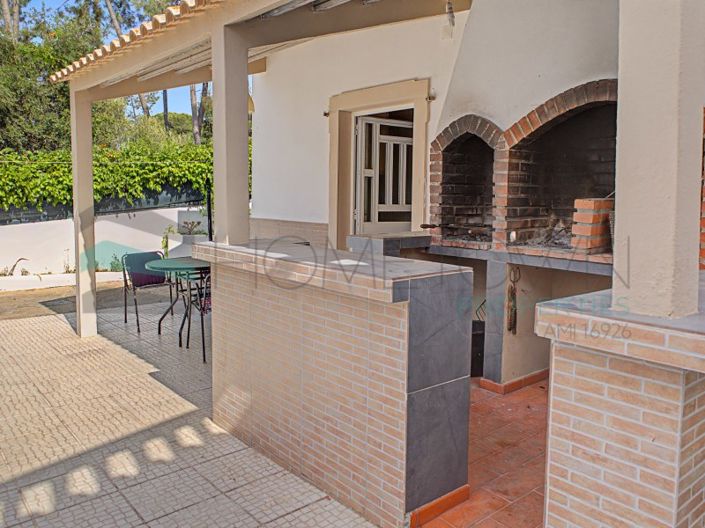 Image No.17-3 Bed House for sale