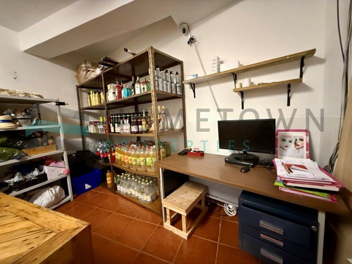 Image No.50-Commercial for sale