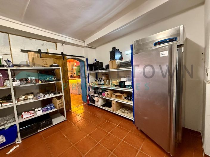Image No.51-Commercial for sale