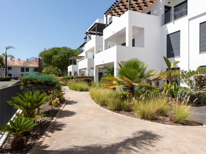 Image No.26-2 Bed Apartment for sale