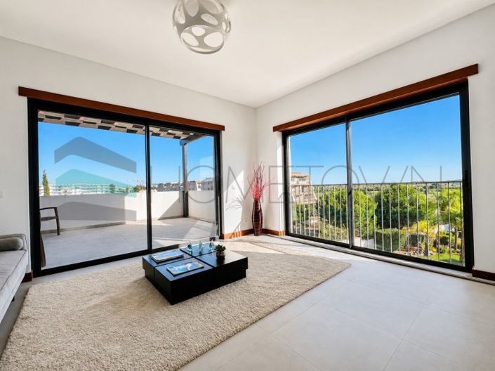 Image No.8-2 Bed Apartment for sale