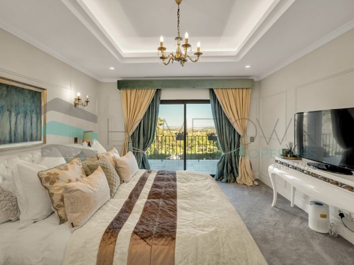 Image No.28-4 Bed House for sale