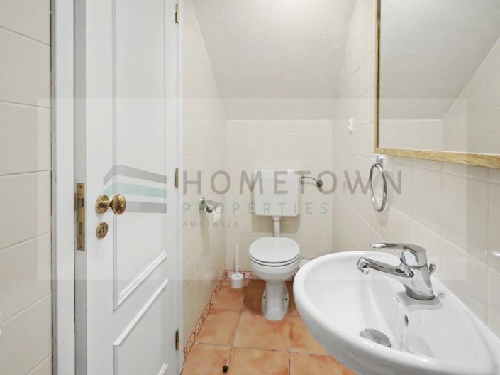 Image No.26-4 Bed House for sale