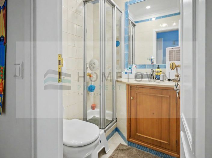 Image No.31-4 Bed House for sale