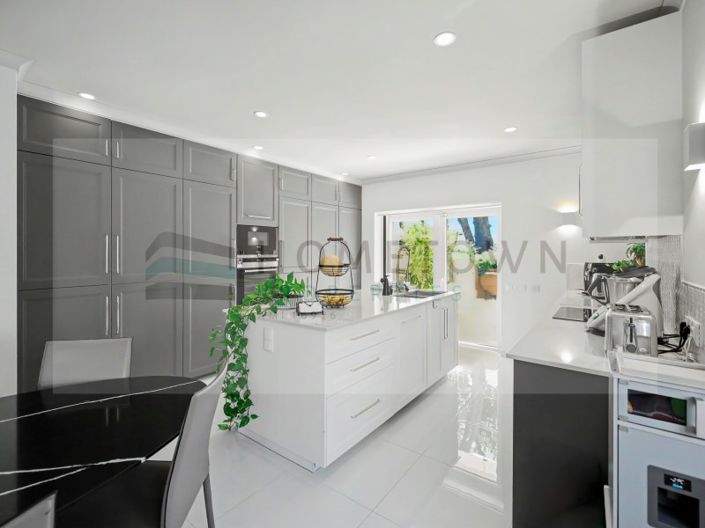 Image No.9-4 Bed House for sale