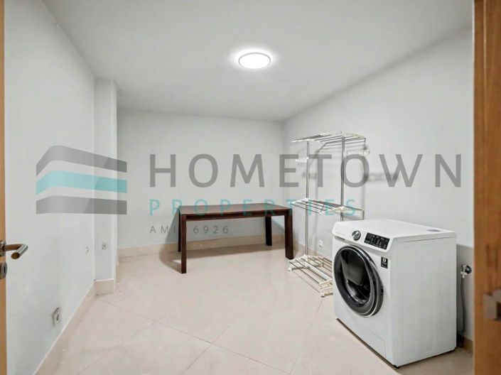 Image No.37-4 Bed House for sale