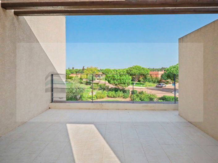 Image No.22-2 Bed Apartment for sale