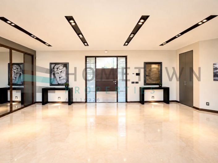 Image No.12-5 Bed House for sale