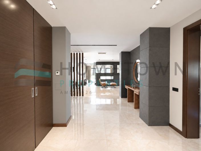 Image No.17-5 Bed House for sale