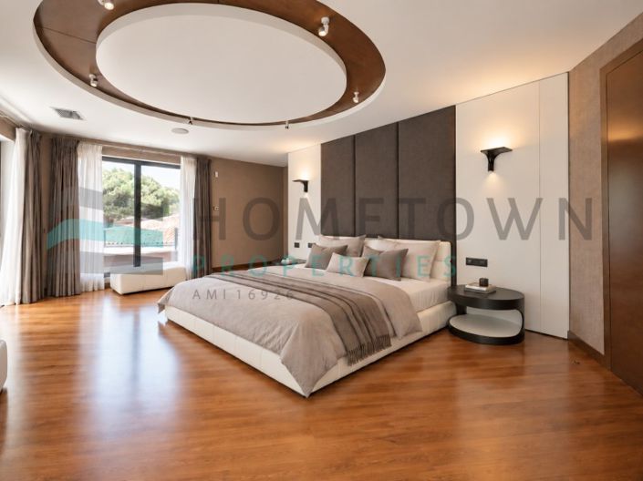 Image No.26-5 Bed House for sale