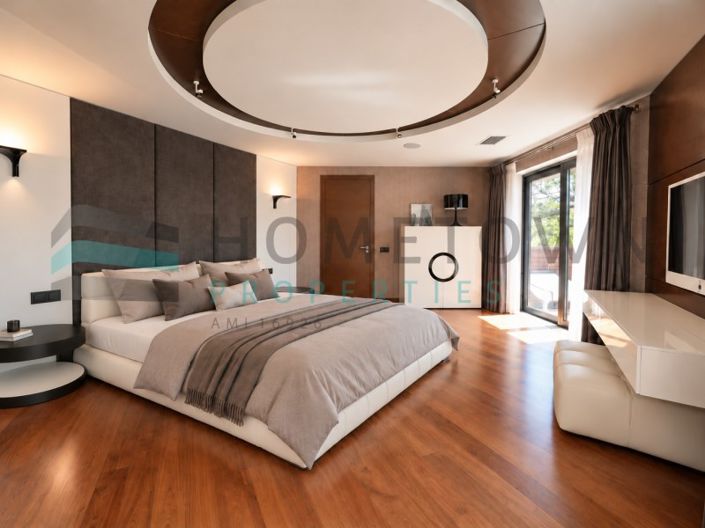 Image No.27-5 Bed House for sale