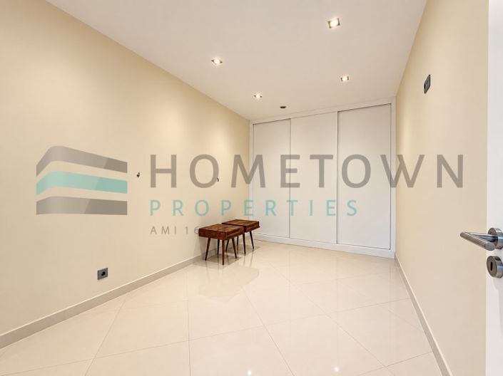 Image No.11-Commercial for sale