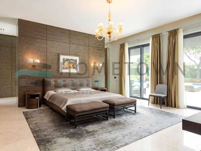 Image No.18-4 Bed House for sale