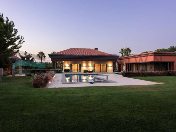 Image No.51-4 Bed House for sale