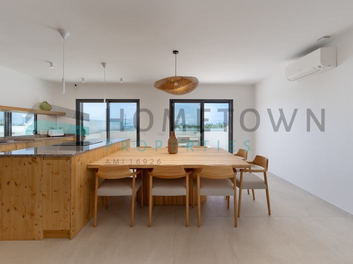 Image No.2-3 Bed House for sale