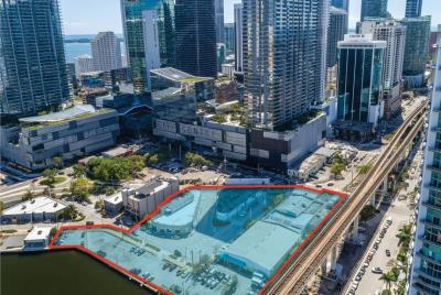 LOFTY-Brickell--Miami-Luxury-Waterfront-Condos---Penthouses--licensed-for-short-term-rentals--17