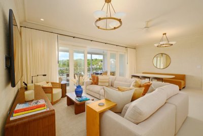 pendry-302-living-room-1-1170x785