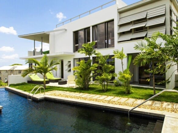 Image No.1-5 Bed Villa for sale