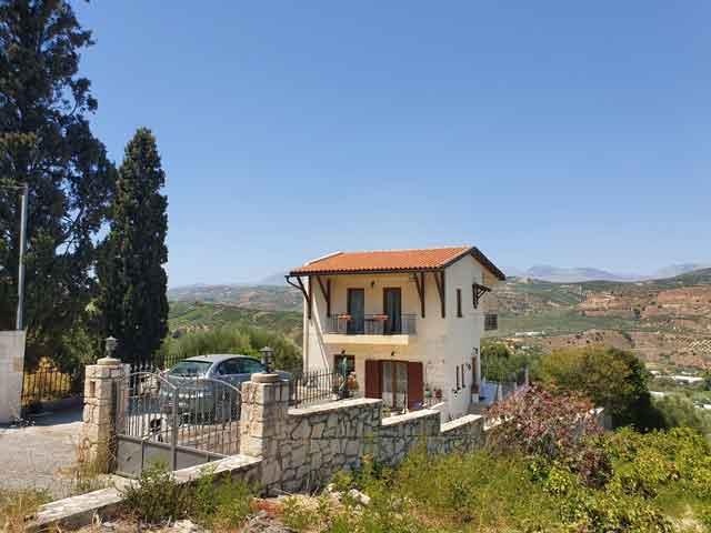 Image No.1-3 Bed Country House for sale