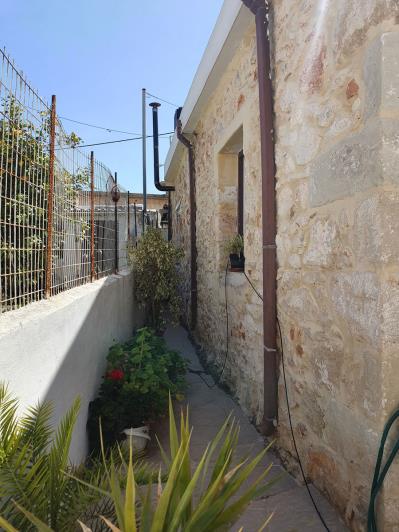 Image No.4-1 Bed House for sale