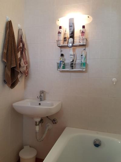 Image No.20-3 Bed House for sale