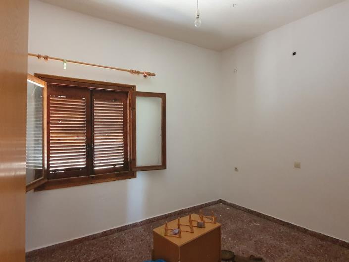 Image No.10-4 Bed Apartment for sale