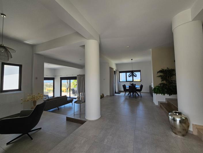 Image No.3-Villa de 3 chambres à vendre à Sissi