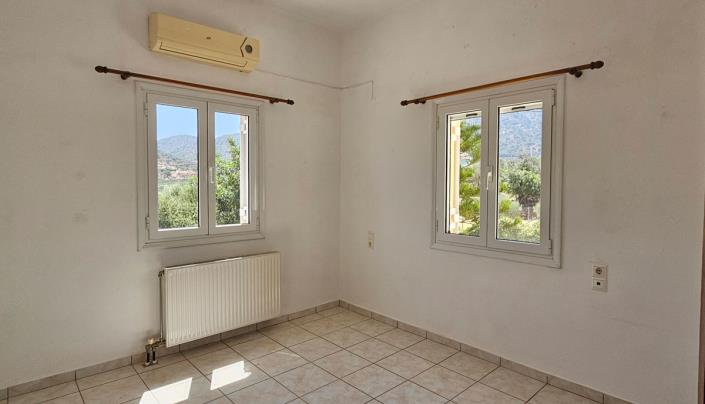 Image No.5-Appartement de 4 chambres à vendre à Sissi