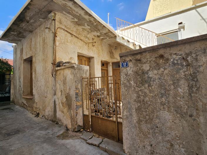 Image No.1-Maison de village à vendre à Neapoli