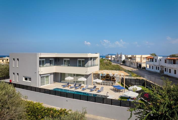 Image No.2-Villa de 5 chambres à vendre à Sissi