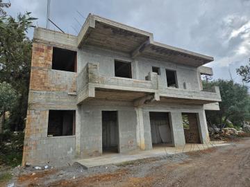 1 - Malia, House