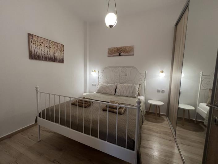 Image No.12-2 Bed Apartment for sale