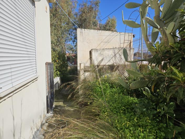 Image No.17-2 Bed Country House for sale