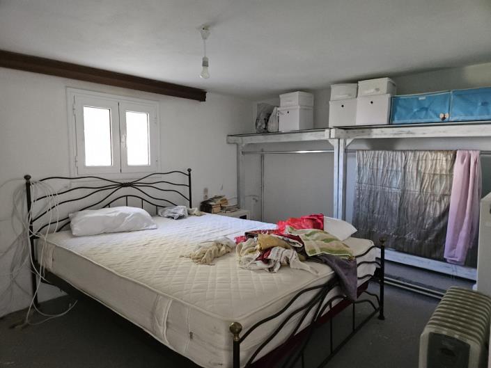 Image No.26-2 Bed Country House for sale