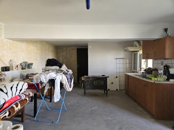 Image No.28-2 Bed Country House for sale