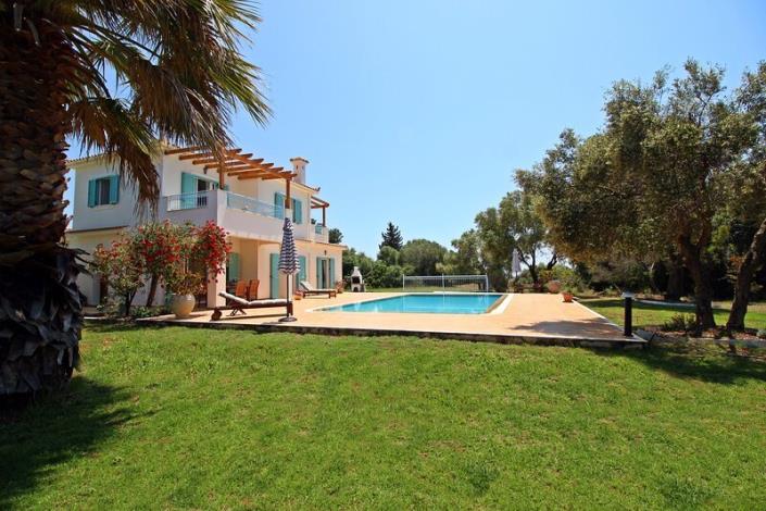 Image No.19-3 Bed Villa for sale