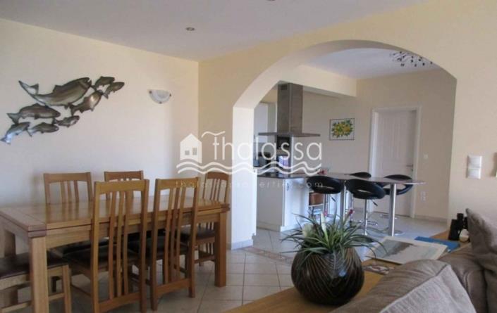 Image No.2-4 Bed Villa / Detached for sale