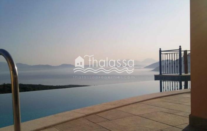 Image No.8-4 Bed Villa / Detached for sale