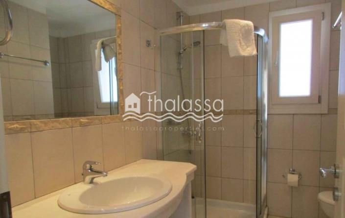 Image No.15-4 Bed Villa / Detached for sale