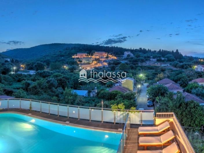 Image No.4-9 Bed Hotel for sale