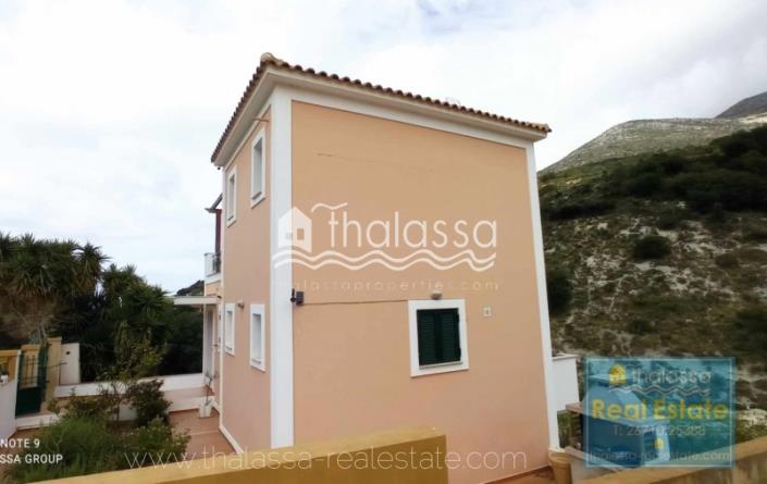 Image No.3-3 Bed Villa / Detached for sale