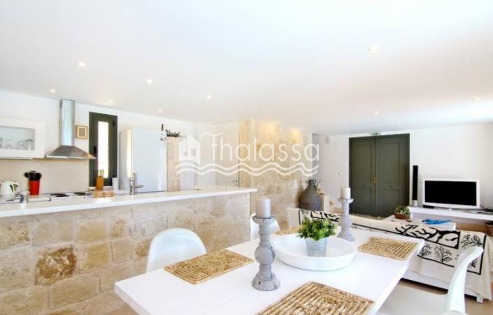 Image No.10-3 Bed Villa / Detached for sale