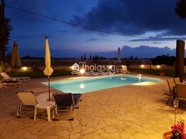 Image No.3-5 Bed Villa / Detached for sale