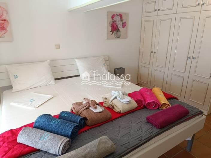 Image No.28-5 Bed Villa / Detached for sale