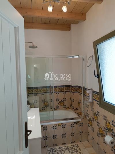 Image No.34-5 Bed Villa / Detached for sale