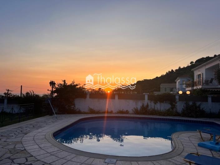 Image No.2-Maison / Villa de 3 chambres à vendre à Sarlata