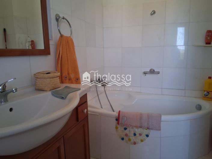 Image No.10-Maison / Villa de 3 chambres à vendre à Karavados